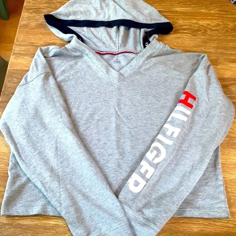 Tommy Hilfiger cropped V-neck hoodie. Size Large